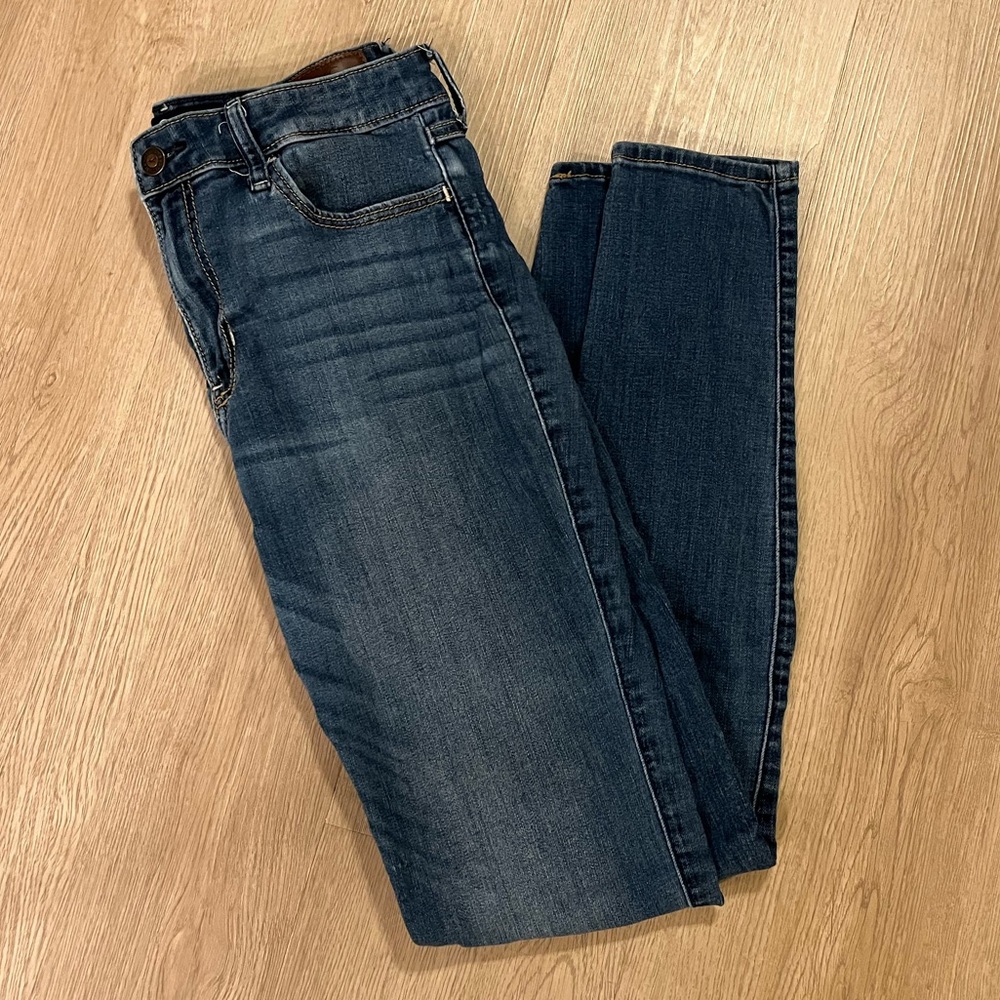 Hollister High Rise Super Skinny Jeans